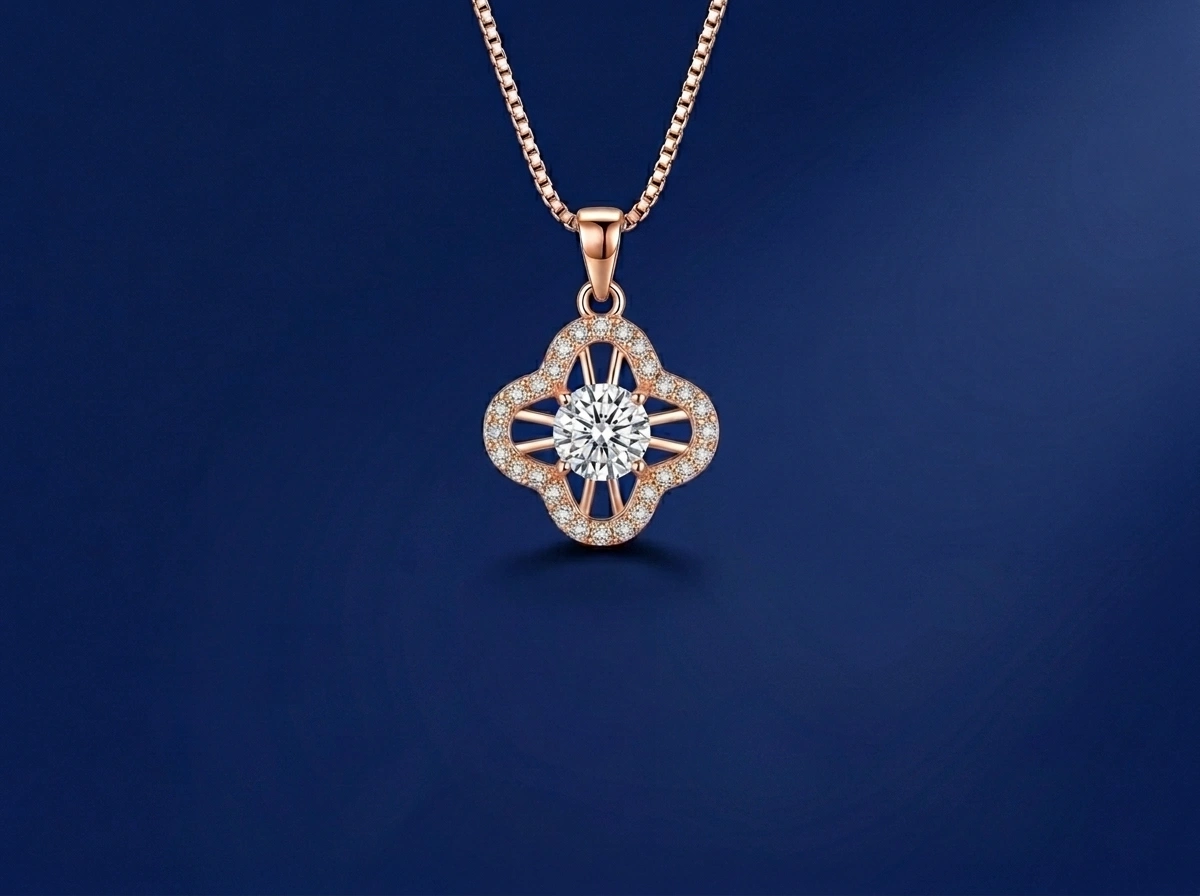 Luxury Rose Gold Plated Clover Jewelry Set (Ring, Pendant Necklace & Earrings)